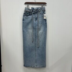 **NWT** Kensie High Rise Vintage Denim Maxi Skirt
